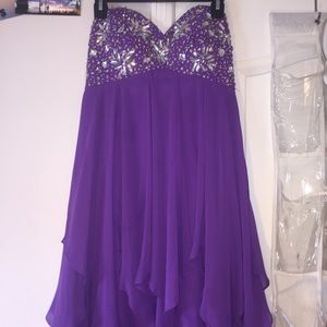 XSCAPE Homecoming or Prom dress