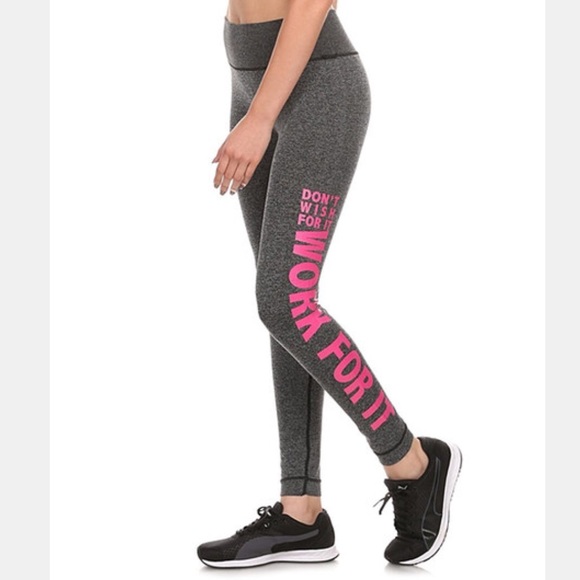 Last chance ❤️NWT work out leggins S/M
