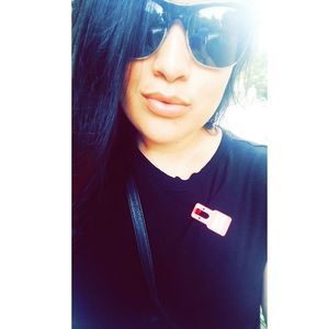 Meet your Posher, Jacquelyn