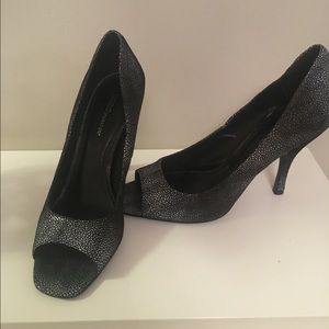 Bcbg open toe pumps