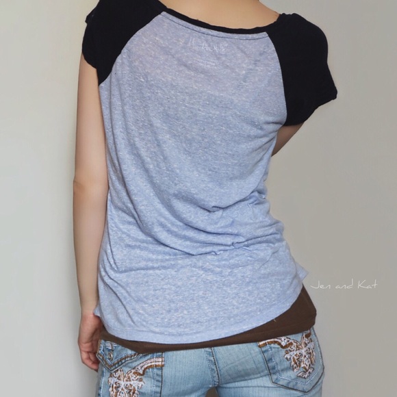 Cozy blue baseball style tee by Splash