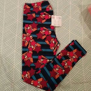 ***BNWT LuLaRoe *RARE*WONDER WOMAN Leggings!!!****