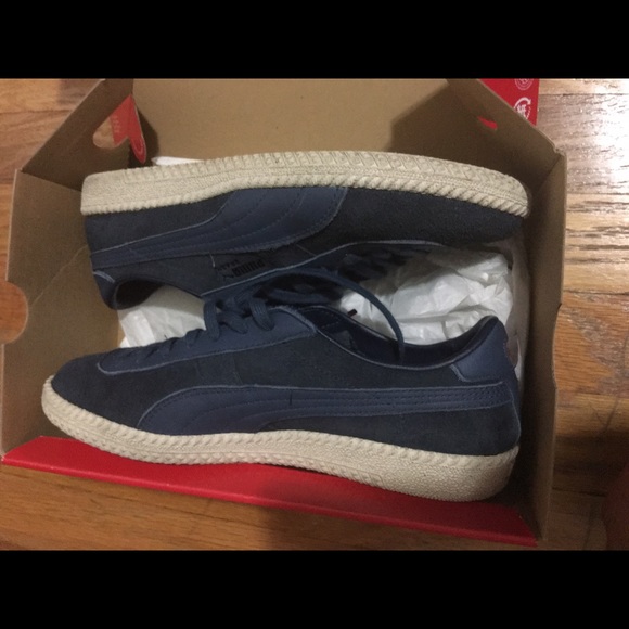 Puma sneakers