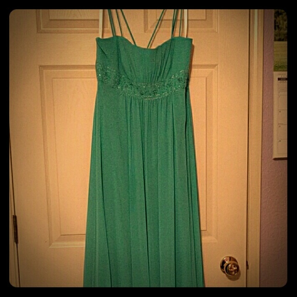 Elegant Prom Dress - Picture 1 of 4