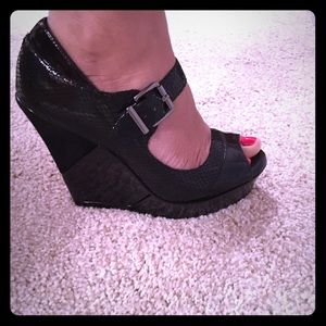 Gianni Bini Mary Jane Wedge