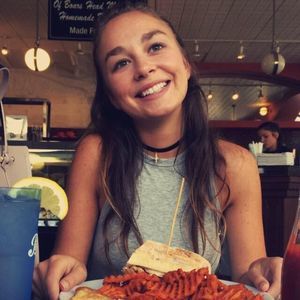 Meet your Posher, Lexi