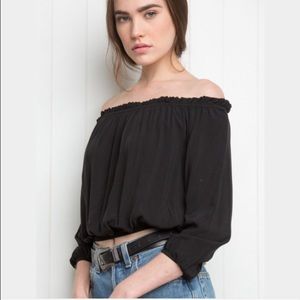 Brandy Melville Maura top
