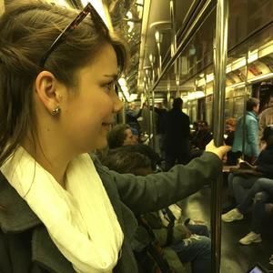 Meet your Posher, Danielle