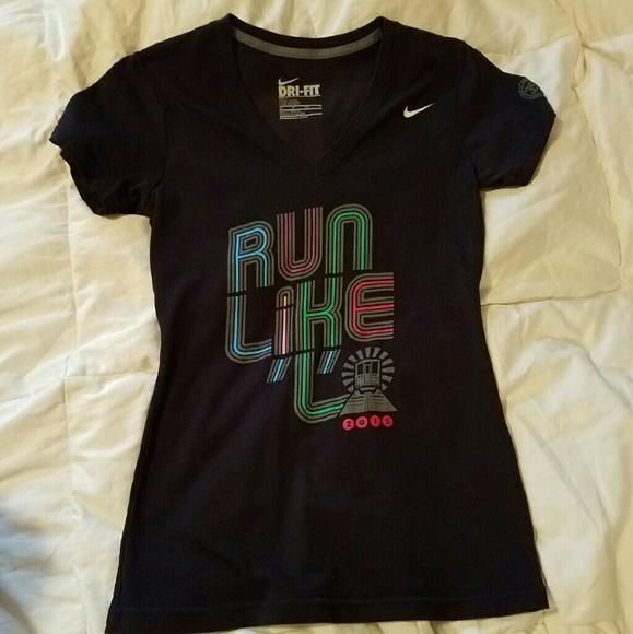 40% off Nike Tops - 2012 Chicago Marathon shirt from Brenda's closet on ...