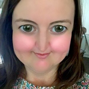 Meet your Posher, Lisa