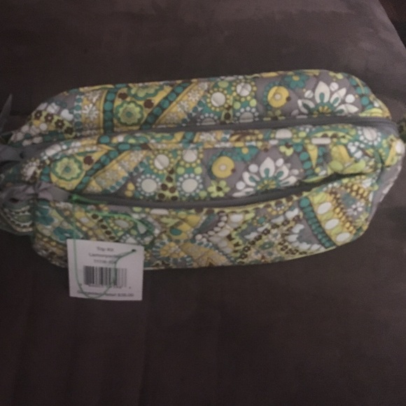 Vera Bradley Trip Kit in Lemonparfait