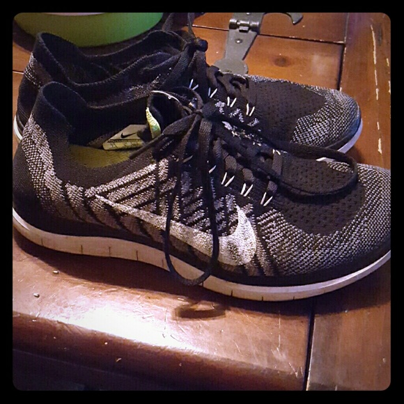 Nike free flyknit 4.0