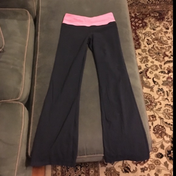 Lulu lemon yogas