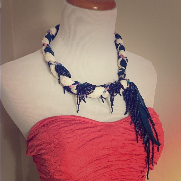 Fringe bead and lace necklace