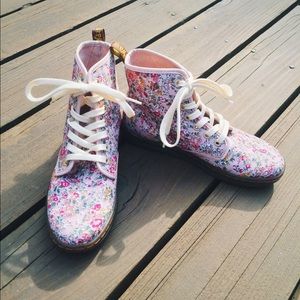 Dr. Marten Floral Boots