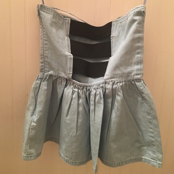 Kendall & Kylie strapless light denim peplum shirt