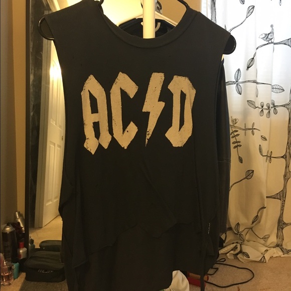 Unif muscle tee