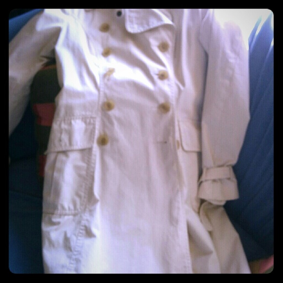 Banana republic beige trenchcoat