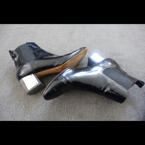 Zara ankle booties