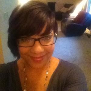 Meet your Posher, Crystal