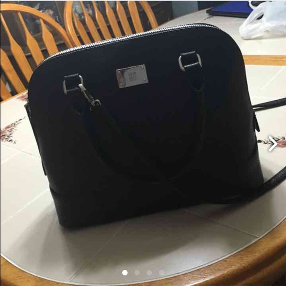 NY&C black satchel dome purse