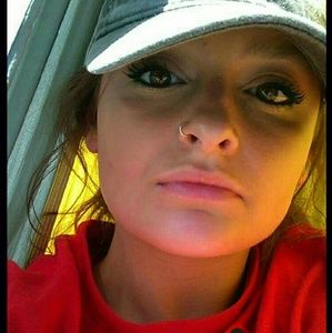 Meet your Posher, Kelli