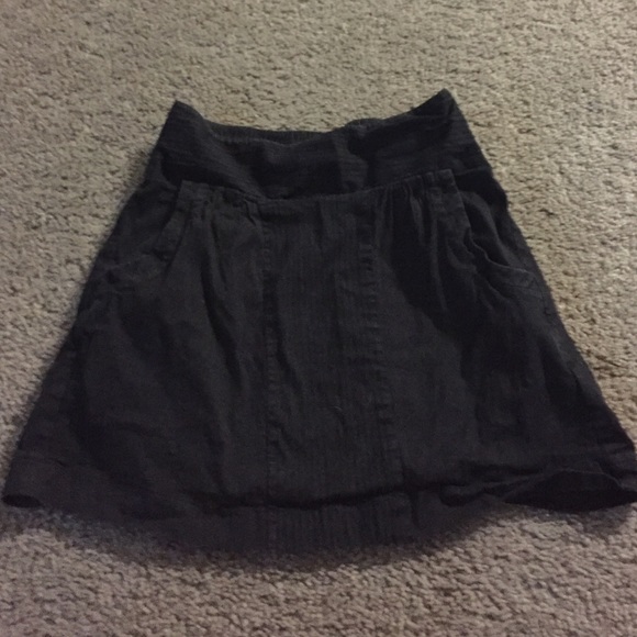 Skirt...WITH POCKETS