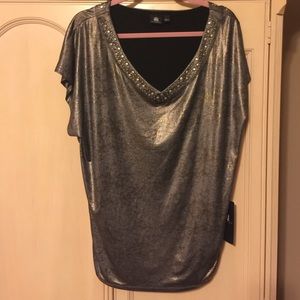 Rock&Republic Metallic studded Vneck Top