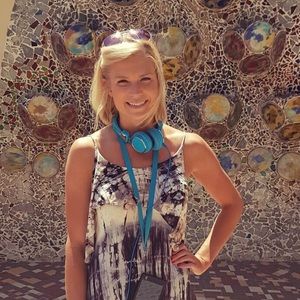 Meet your Posher, Laura