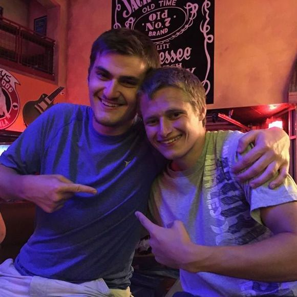 Meet your Posher, Max - Picture 1 of 1