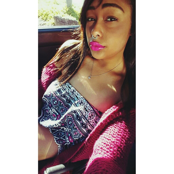 Meet your Posher, Hope - Picture 3 of 4