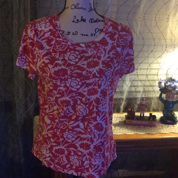Old Navy soft Cotton Tee Size- L   5.00