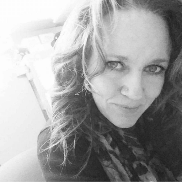 Meet your Posher, Samara