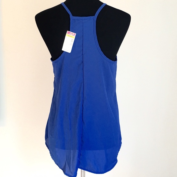 NWT Beautiful Blue Blouse - Picture 2 of 3