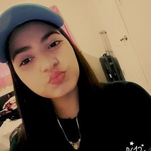 Meet your Posher, Reyna