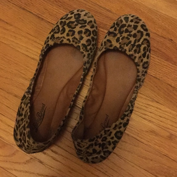 Lucky Brand animal print flats