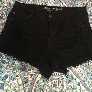 American Eagle Black High Waisted Shorts