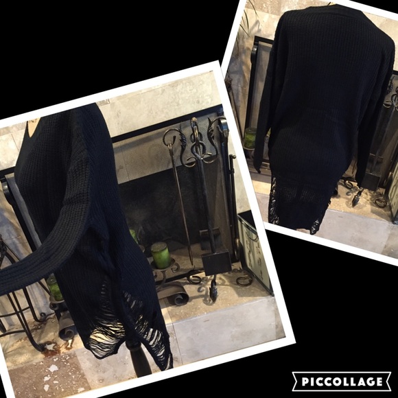 Distressed sweater dress - Picture 3 of 4