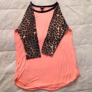 Rue-21 3/4 sleeve shirt