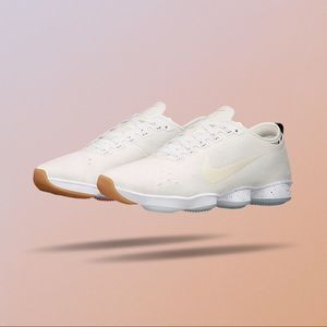 ⬇️ Nike Unique and stylish🎯