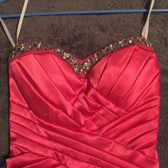 *LAST CHANCE* Homecoming/ prom dress! - Picture 3 of 4