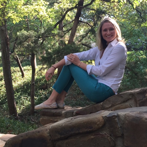 Meet your Posher, Trish - Picture 1 of 1