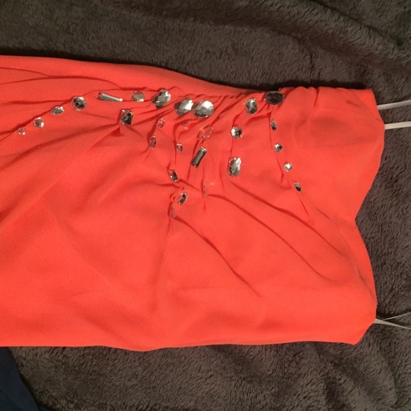 *LAST CHANCE* Cute homecoming/ prom dress! - Picture 3 of 3