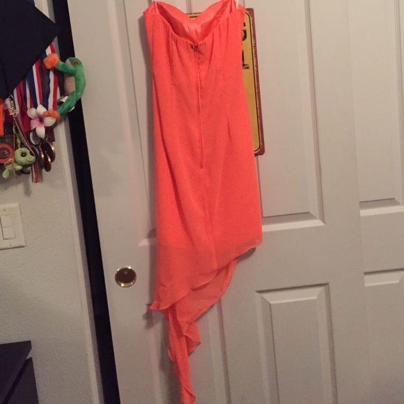 *LAST CHANCE* Cute homecoming/ prom dress! - Picture 2 of 3