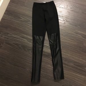 BCBG faux leather paneled leggings