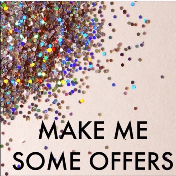 ❤️❤️❤️ The Clothes But Not The Price 👎🏽