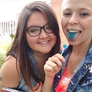 Meet your Posher, Kaylee