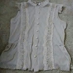 Cute shear lacy shirt