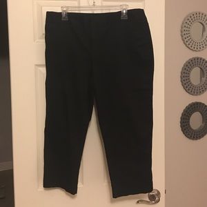 Daisy Fuentes Black Capris