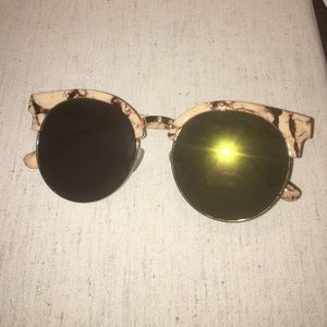 Granite print sunglasses